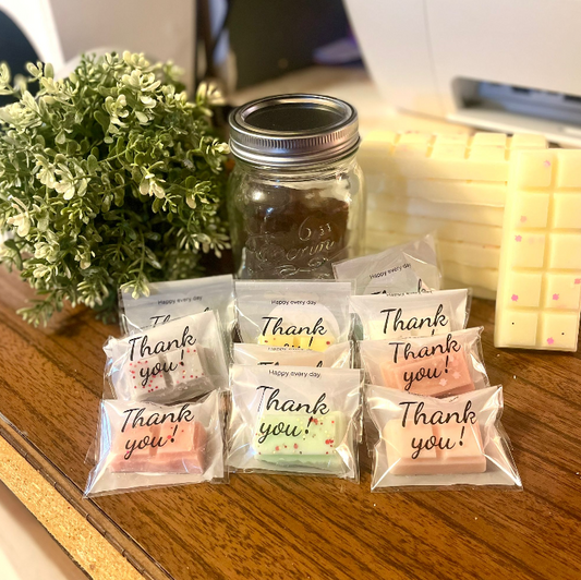 10 random samples of wax